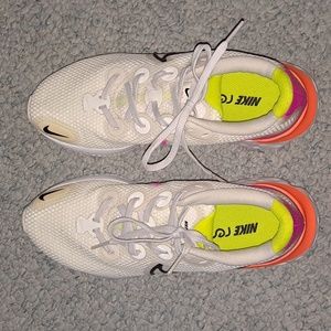 Nike renew sneakers sx 8